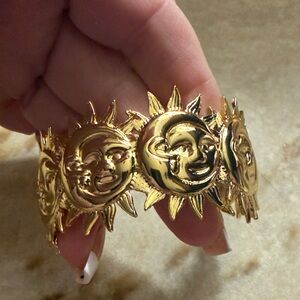 Gold Sun Moon Bracelet New color Gold.